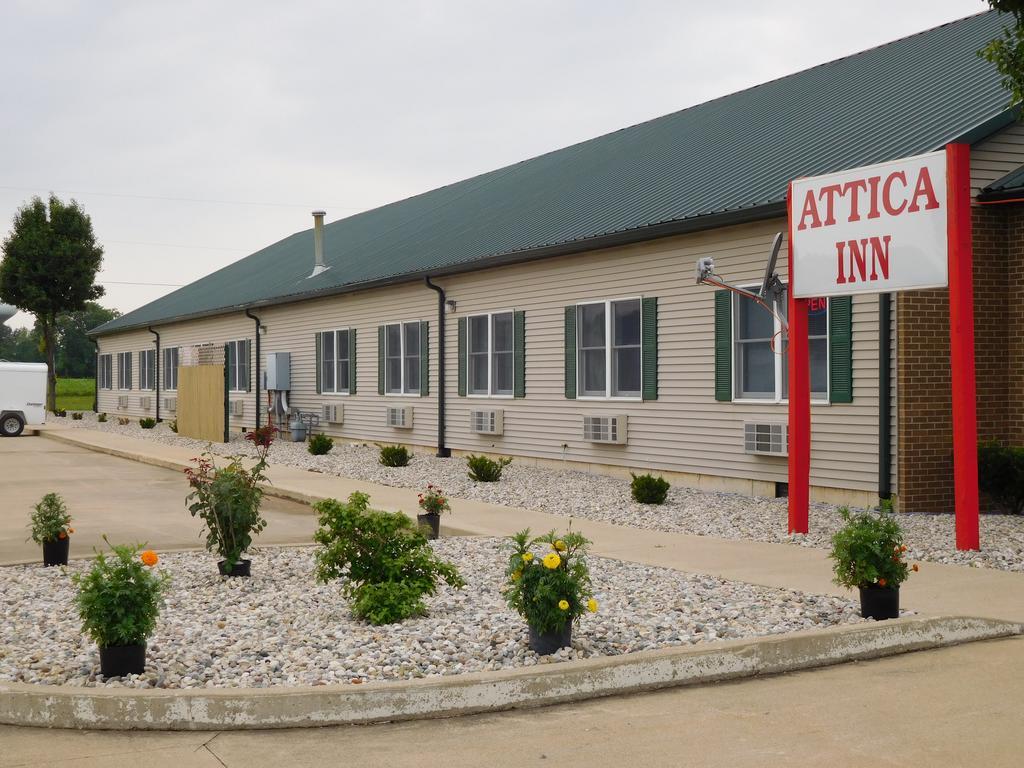 Attica Inn ภายนอก รูปภาพ
